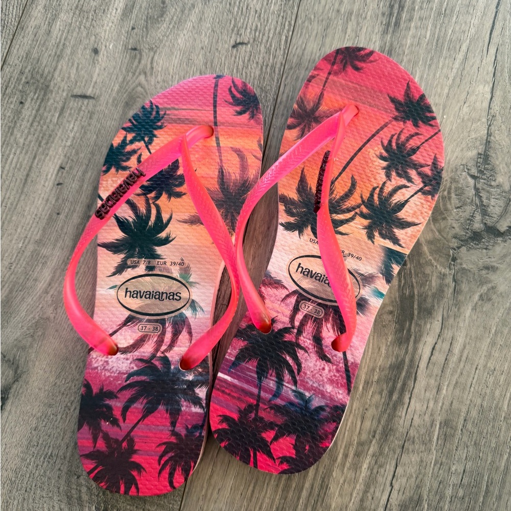 Havaianas Sunset Palm Tree Tropical Pink Flip Flops - Picture 2 of 3